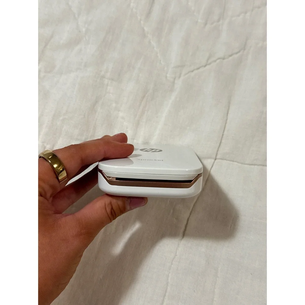 HP Sprocket 1st Edition Portable Photo‎ Printer with Hardshell Case and strap